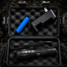 Load image into Gallery viewer, X900 Tactical Flashlight