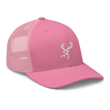 Load image into Gallery viewer, Deer Trucker Cap